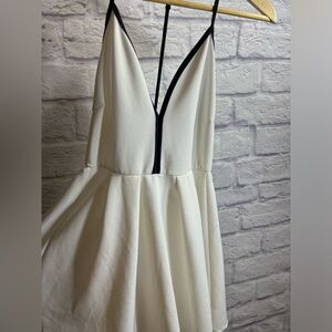 Beautiful white dress 👗